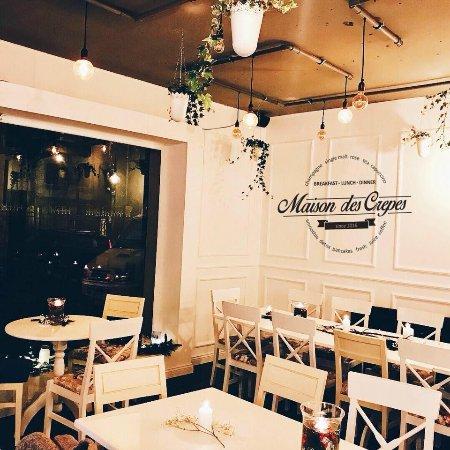 Maison des Crepes Romana